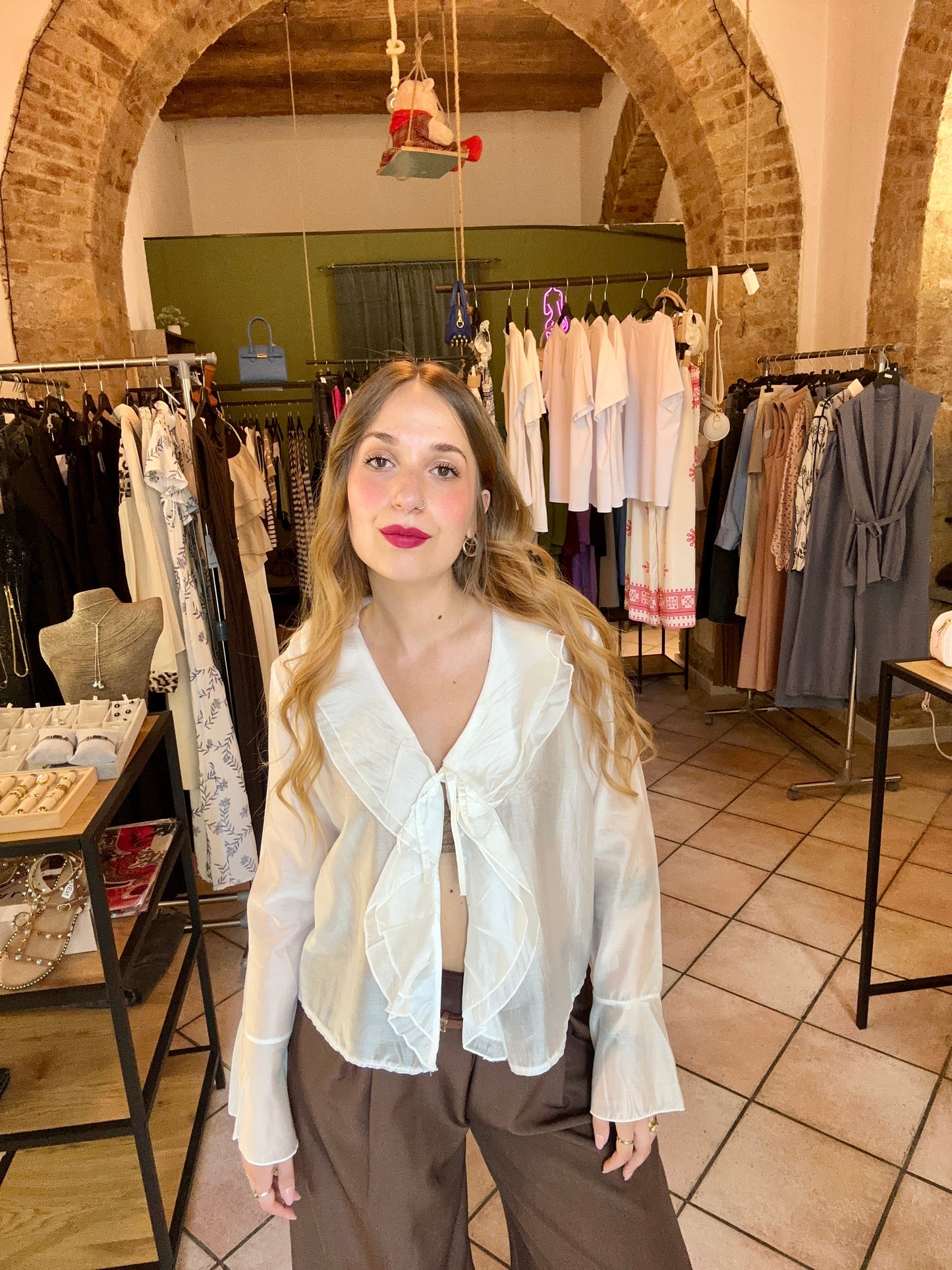 Camicia volant