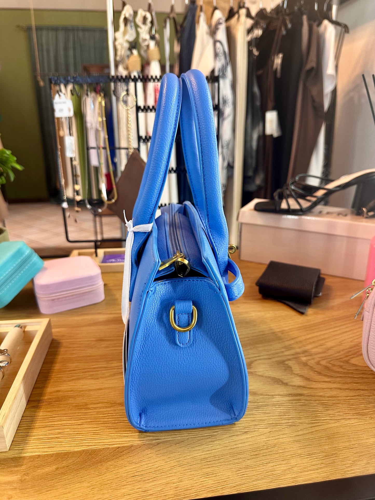 Ariel bag