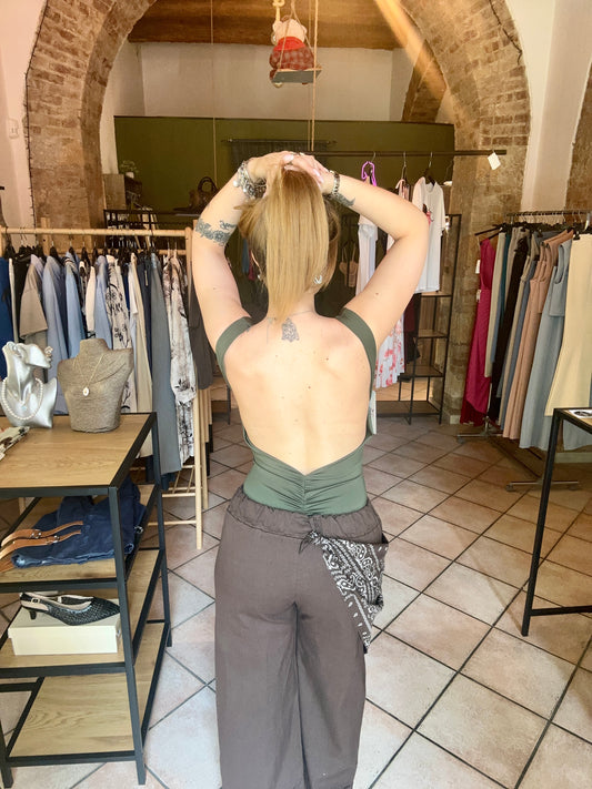 body schiena scoperta